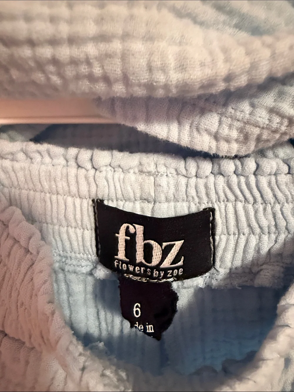 Flowers by Zoe comfortable light